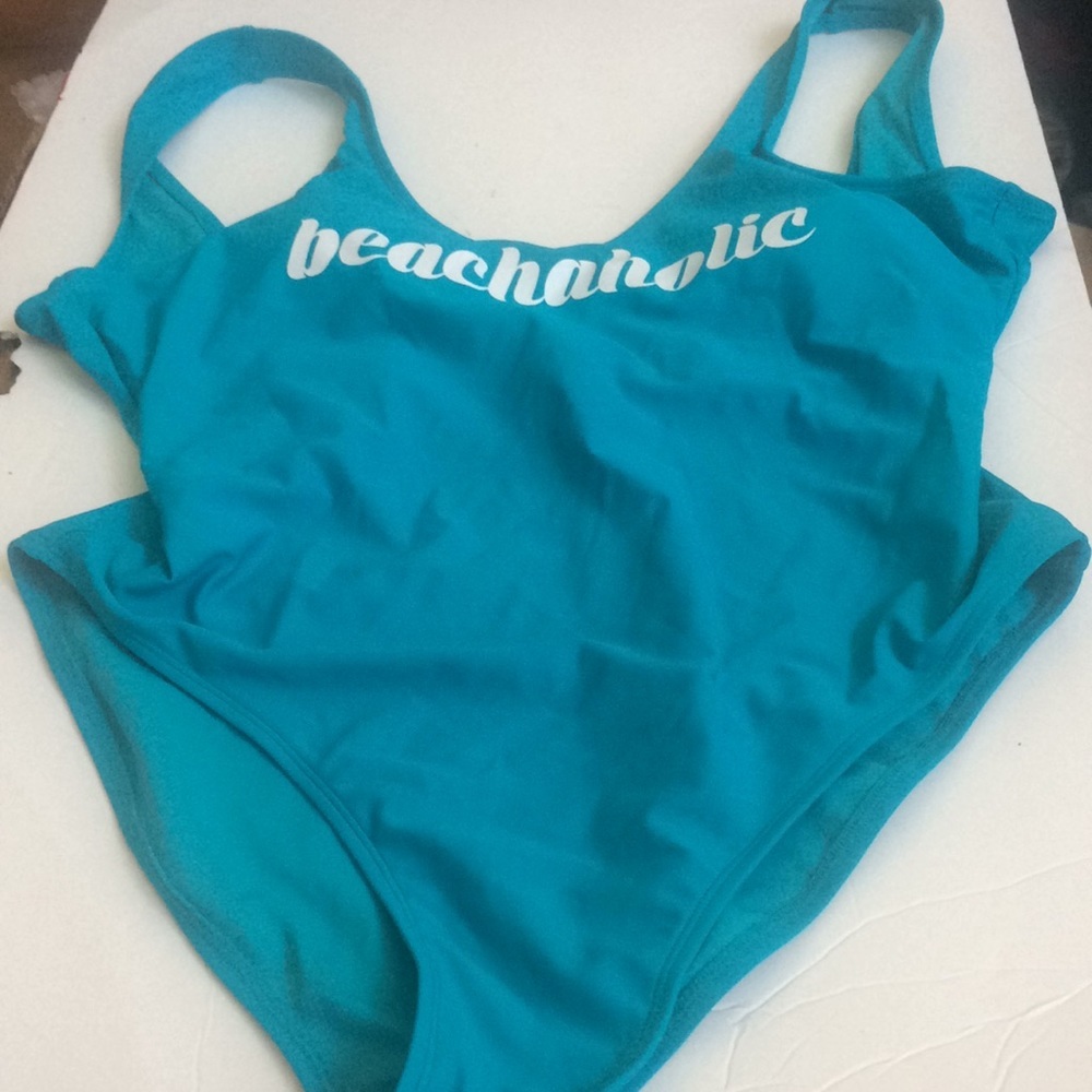 FINAL MARKDOWN Junior no boundaries swimsuit xl 15/17 beachaholic